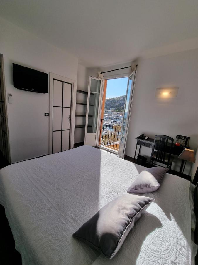 De La Darse Hotel