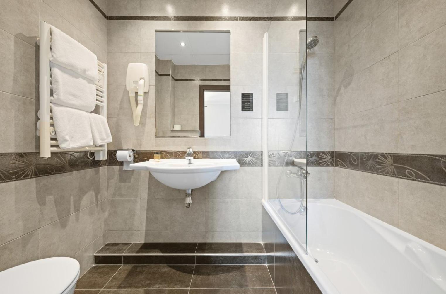 De La Darse Hotel 2*